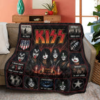 KISS Quilt Blanket – TMTHU7176