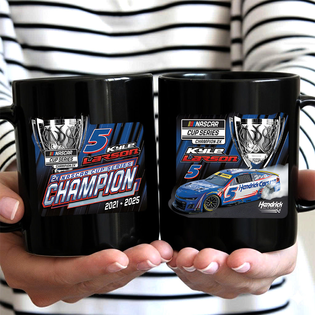Kyle Larson 2025 NASCAR Cup Series Champion Ceramic Mug – TANTN18537