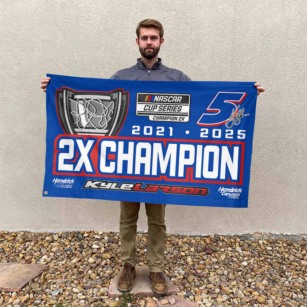 Kyle Larson Nascar Cup Series Champions 3D Double-side House Flag – TMTHU1967