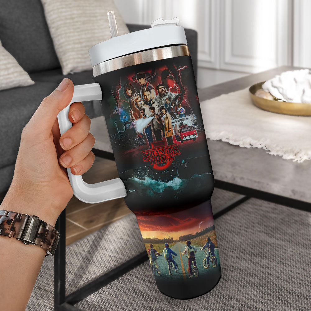 Stranger Things 40oz Tumbler – TANTN18283