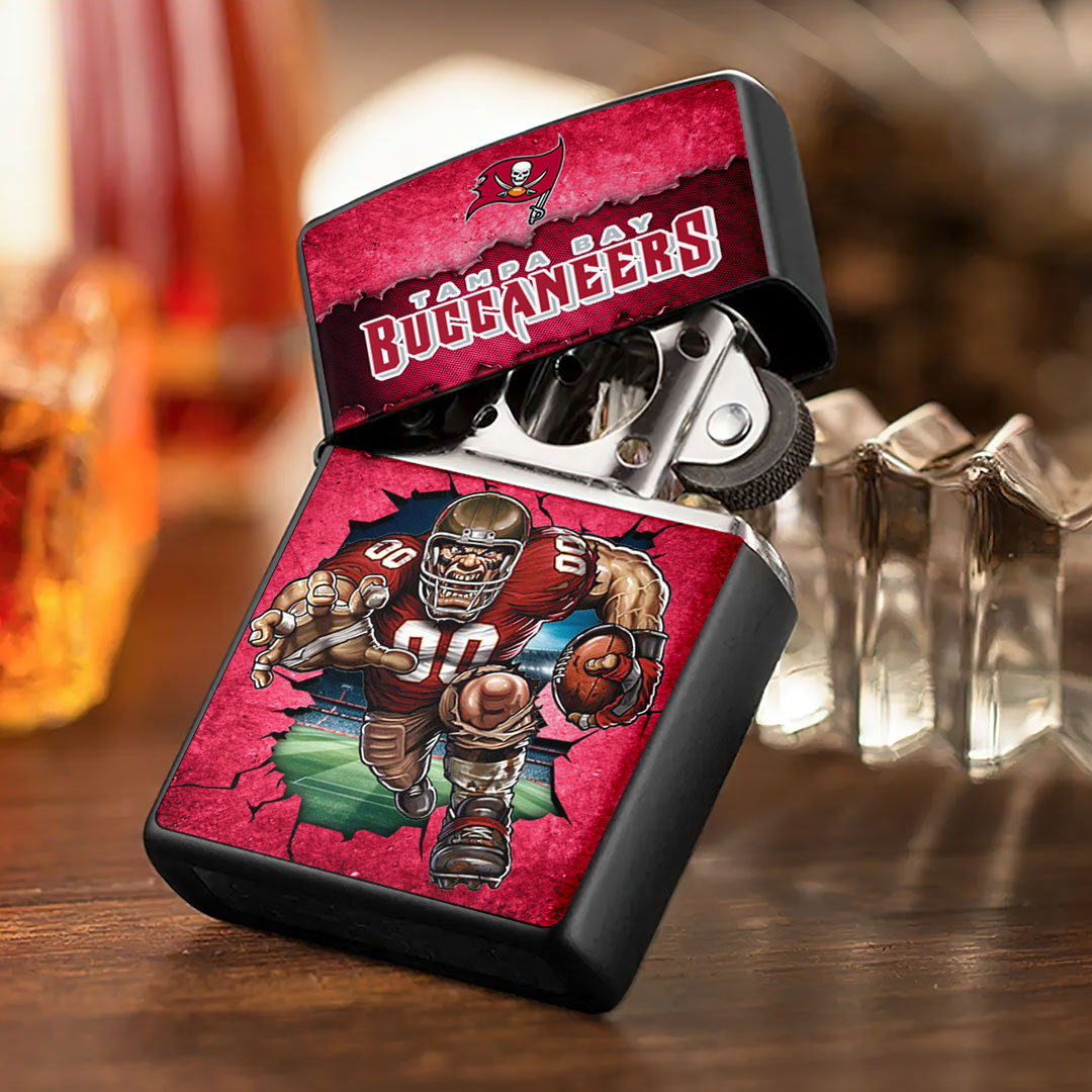 Tampa Bay Buccaneers Zippo Lighter Case (No Insert) – HOATT13339