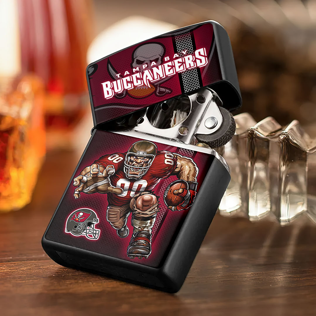 Tampa Bay Buccaneers Zippo Lighter Case (No Insert) – HOATT13025
