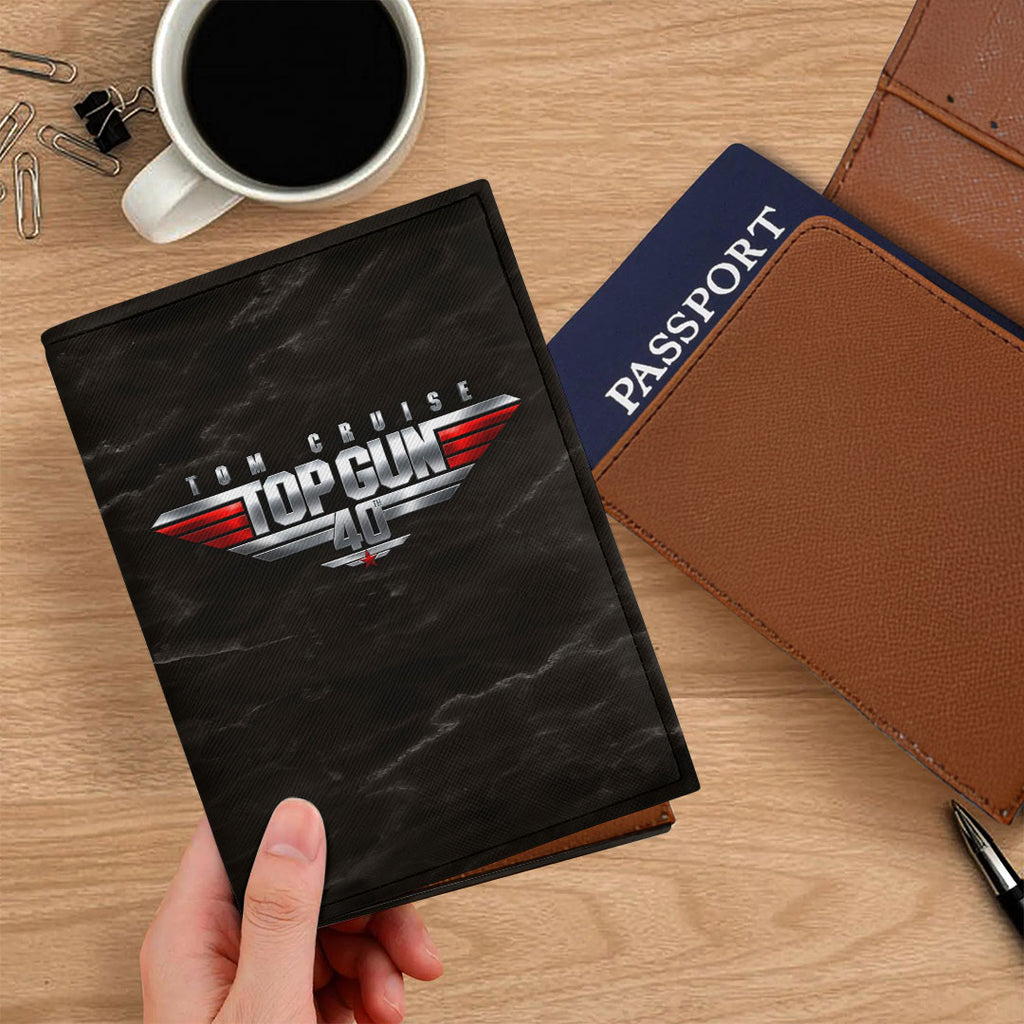 Top Gun 40th Anniversary Leather Passport Cover – HOATT18084