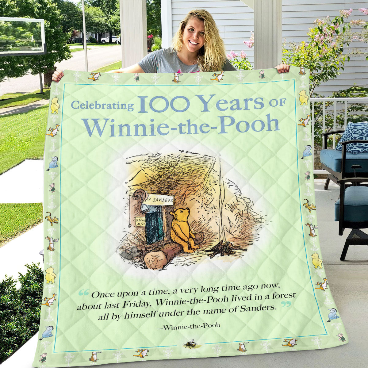 Winnie-the-Pooh 100th Anniversary Quilt Blanket – TMTHU4564