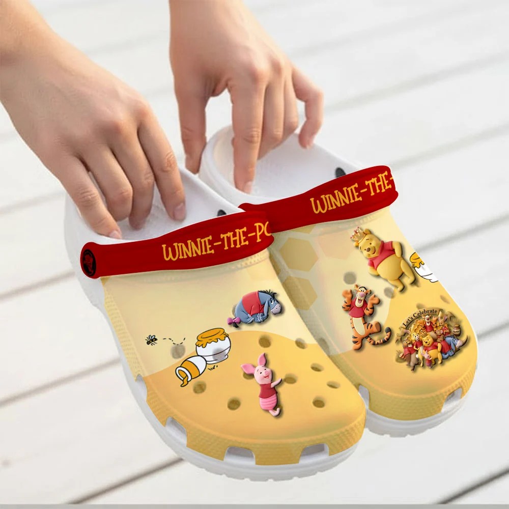 Winnie-the-Pooh Custom Clogs – TMTHU9472